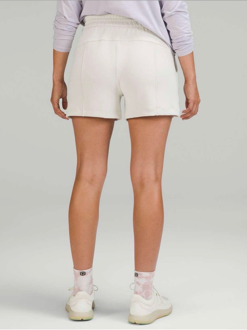 Lululemon Softreme Short High Rise 4” | Size 10 | Bone